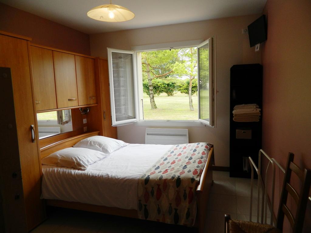 Chambre D'Hotes Les 3 Moulins Cozes 외부 사진